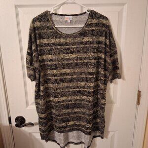 Lularoe‎ Erma Tunic Top Womens Size M Green Floral Stretch Short Sleeve Knit